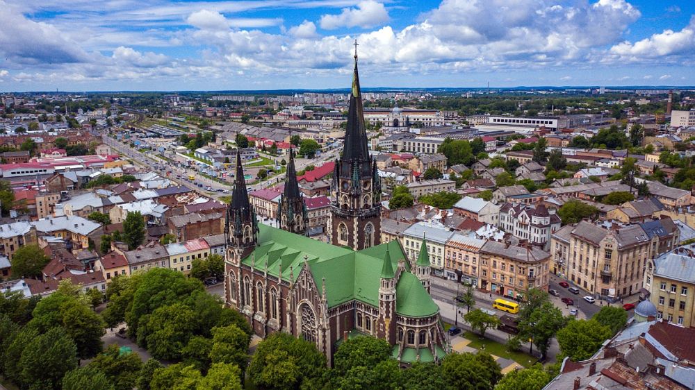 �� ������ ������������� ����� ���� �������� � ����� ������� �����-������������ ������ ������