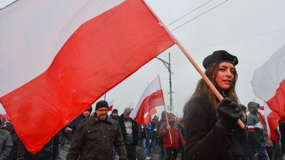 Политэксперт о том, почему Польша любит Львов, а нужны- ей колонии в Белоруссии и Прибалтике