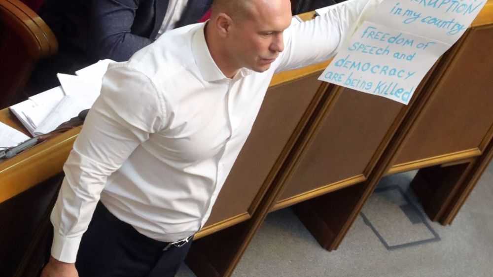 Львовский суд вызвал покойного Киву