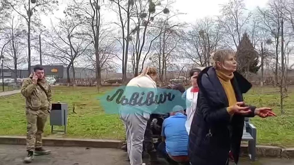 Во Львове людоловы совместно с гестапо, забили мужика до потери пульса, а после отсутствия признаков жизни потеряли к нему интерес и поспешили ловить следующего