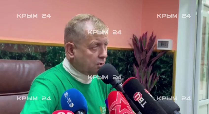 Зубков рассказал о том дне, когда лев напал на него