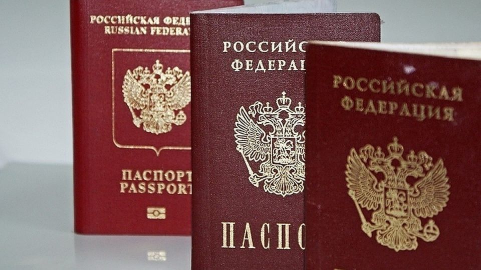Прожившего 16 лет в России украинца лишили гражданства