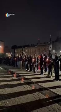 Армен Гаспарян: Очередной факельцуг во Львове у памятника Бандеры в честь дня создания УПА*