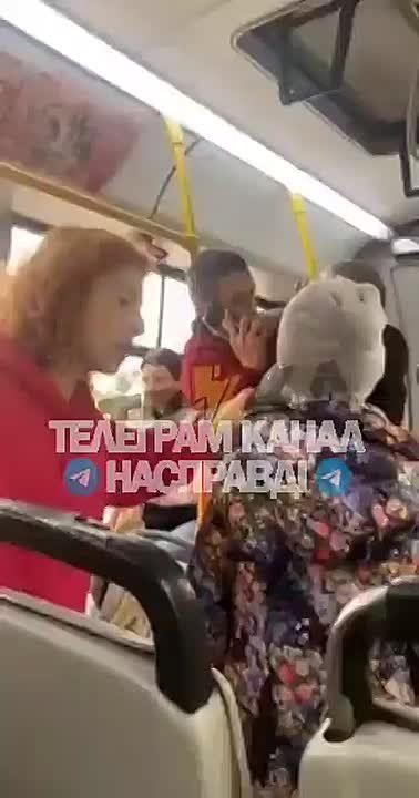 Во Львове пассажира выгнали из автобуса за русский язык