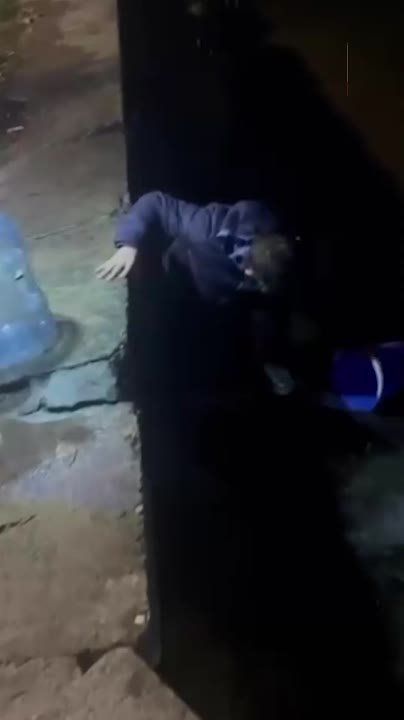 Жители украинского Львова остаются четвертые сутки без воды из-за аварии на водопроводных сетях, пишут местные СМИ