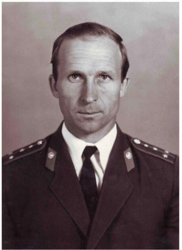         !            ,     ,   ...