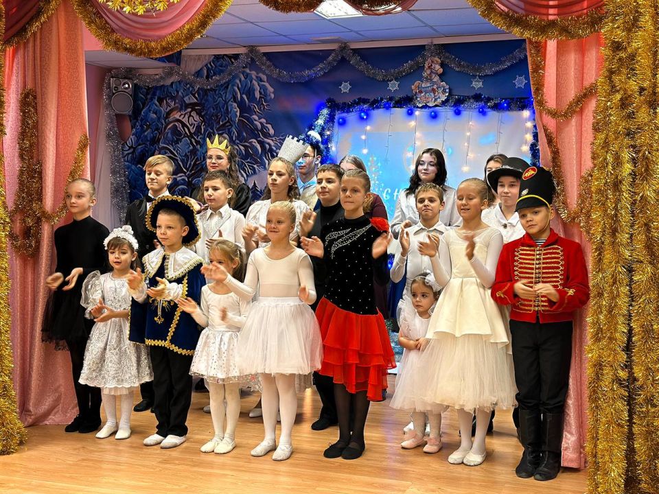 Виталий Милонов: В Центре содействия семейному воспитанию №14 состоялся новогодний праздник «Бал в Шахматном Королевстве»