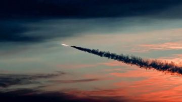 Алое зарево над Львовом: Украина в панике. Враг содрогнулся от мощного удара