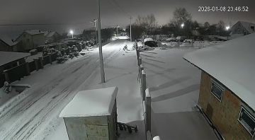 В соцсетях расходятся видео, предположительно, ударов по объектам во Львовской области