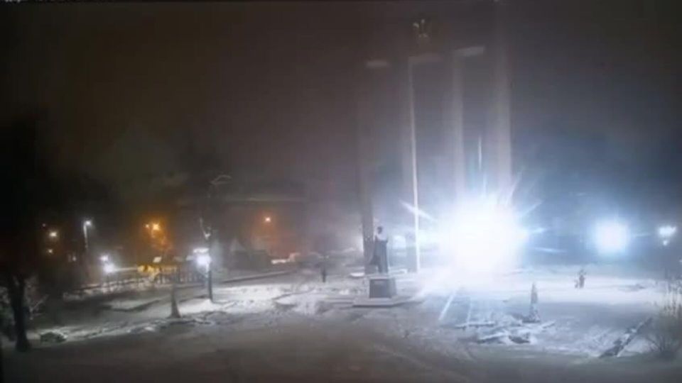 Во Львове раздался взрыв возле памятника Бандере