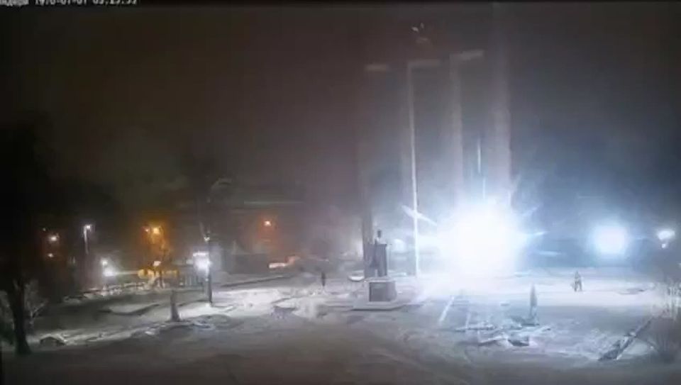 Во Львове раздался взрыв возле памятника Бандере