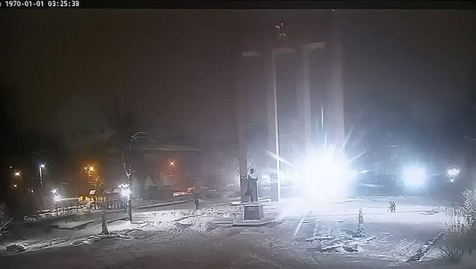 Сергей Мардан: Во Львове добрый дрон упал рядом с памятником Бандере в центре города