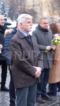 ��������� ����� ���� ����� �������� ����� ��� ������-������ ������������ ����� � � ��� �� ������� ����� � �������