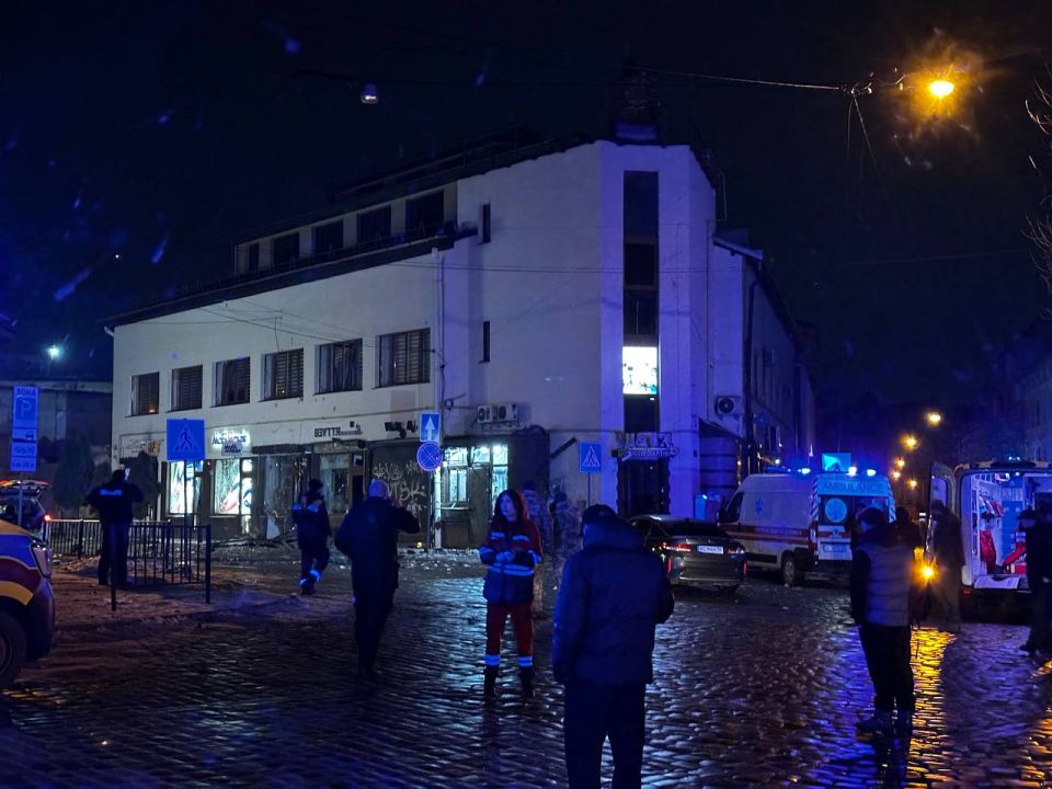 В украинском Львове прогремел взрыв — 14 человек пострадали, сообщают местные власти
