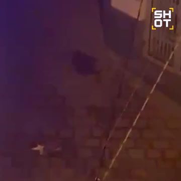 Взрывы, выбитые стёкла и минимум один труп во Львове