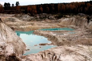 «Врата ада», исчезающее озеро и клад на дне — АиФ о загадочных местах в регионах России