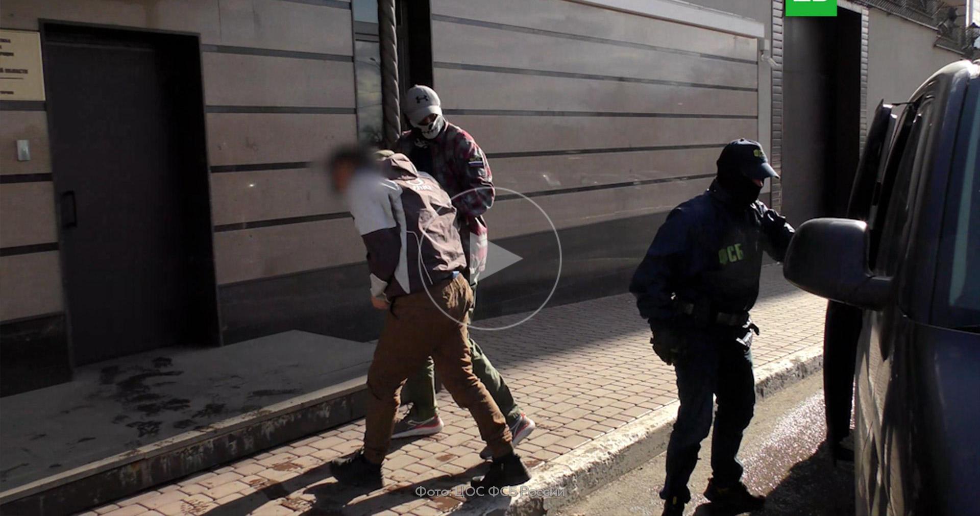 ФСБ показала допрос участников подготовки покушения на силовика в Москве