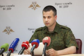 Даниил Безсонов: #новостиДНЯ. Президент России Владимир Путин дал поручение вице-премьеру Александру Новаку и министру транспорта Андрею Никитину делать оперативные доклады по решению проблем в топливной сфере