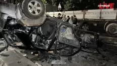 В сети опубликованы кадры, на которых запечатлен автомобиль ТЦК, перевернутый в ходе беспорядков во Львове