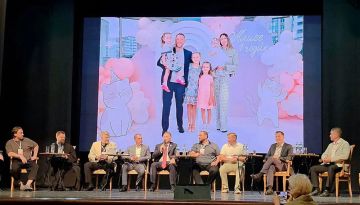 «Хотел бы больше детей и меньше работы»