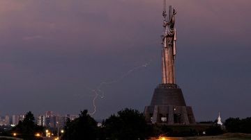 Переговоры в бункере: дипломаты из США ищут подземный конференц-зал для семинара во Львове