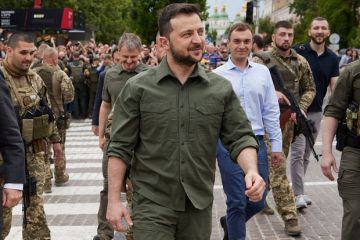 Историк Гавришко: Зеленского стоит пригласить на прогулку по Кривому Рогу без охраны