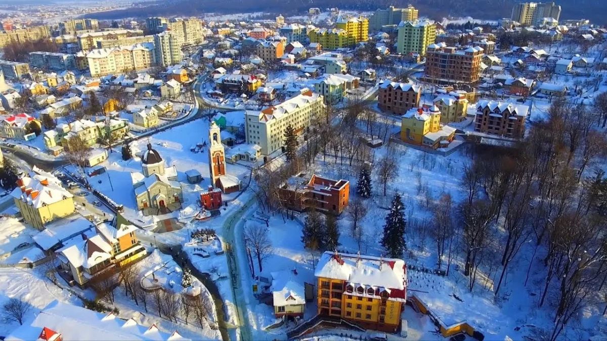 Население Киева бежит на Западную Украину